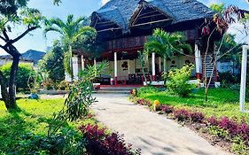 The Tropinest Bungalow